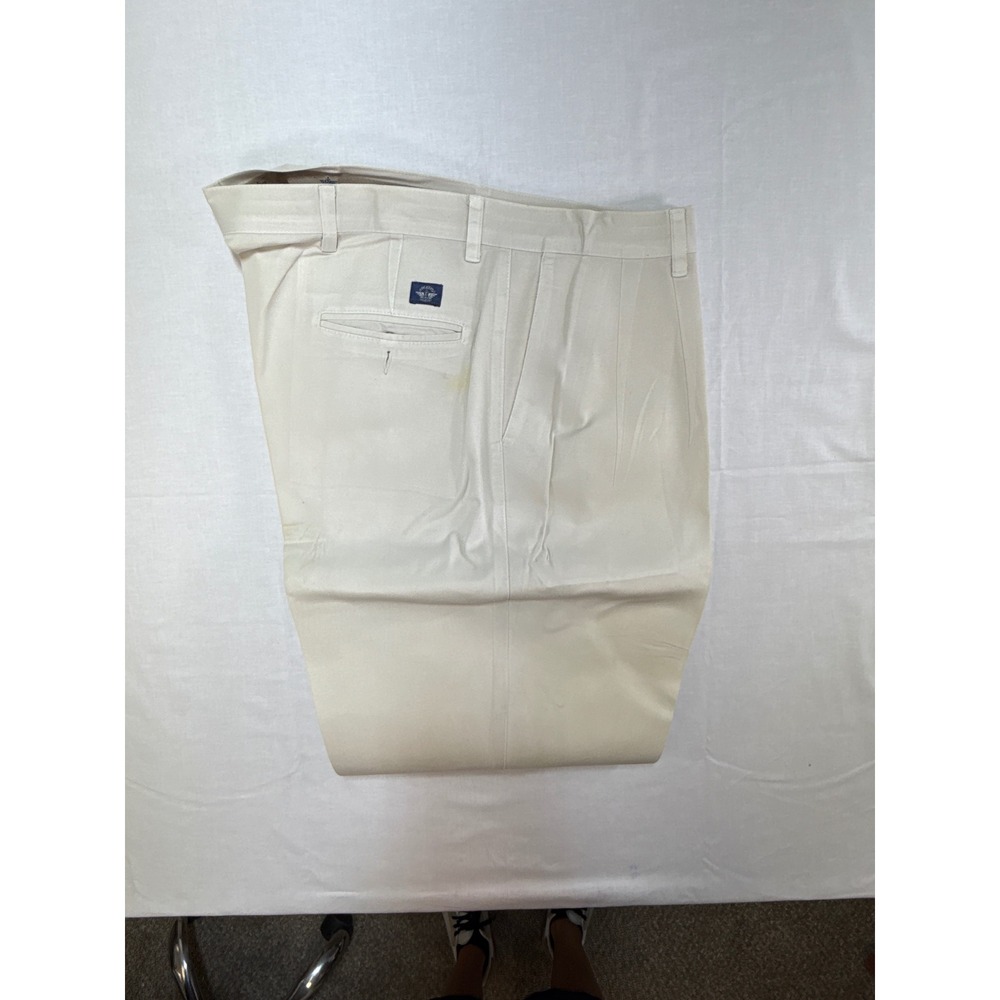 Dockers Mens Pleated Chinos Beige Cotton Twill‎ Pants (tag40x30)measures 39x29